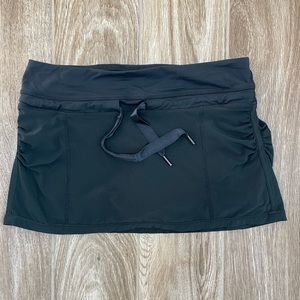 Lululemon Run Skirt 6